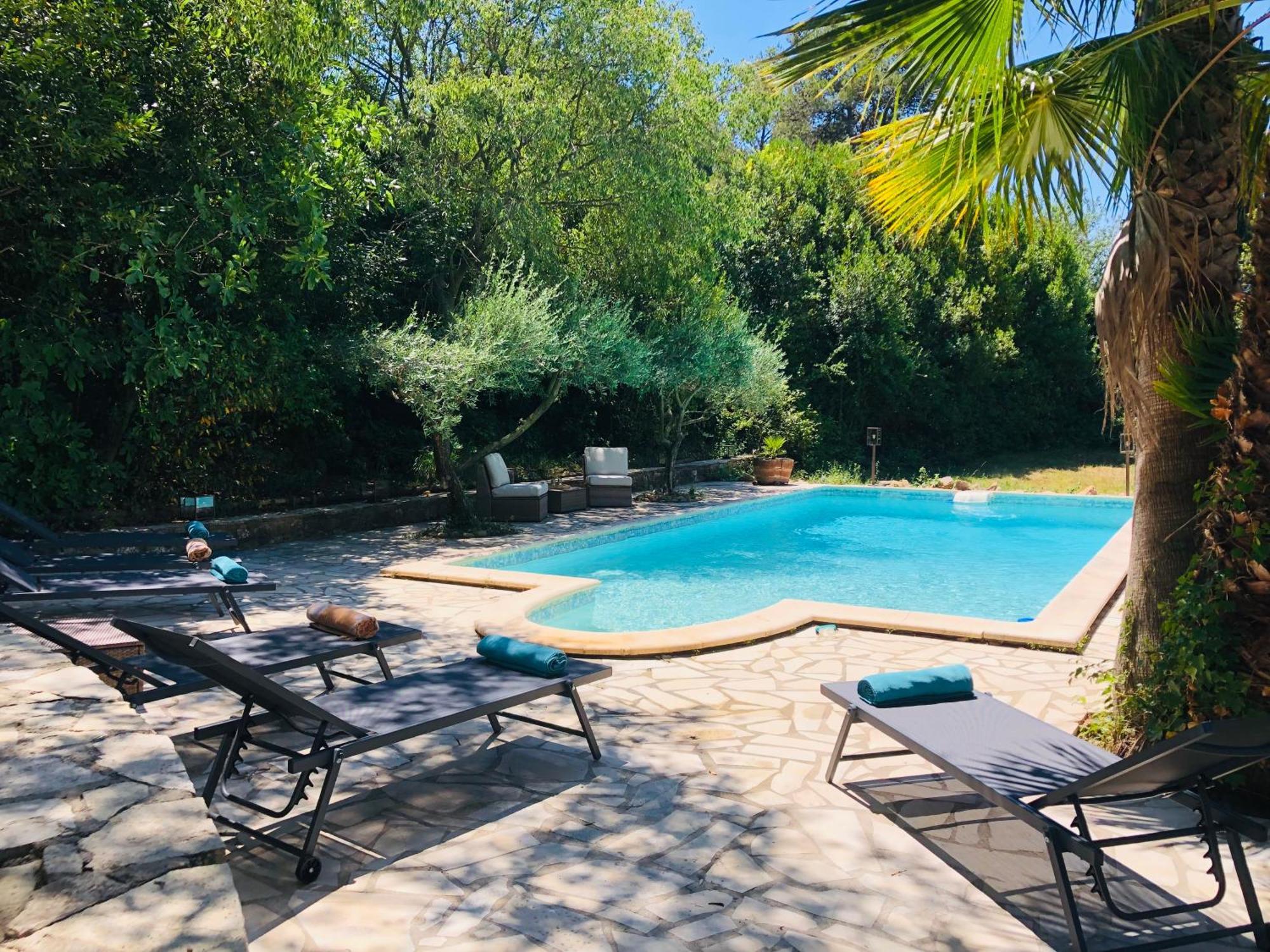 Magnifique Villa Typique Du Sud Avec Piscine Privee Et Jardin Mediterraneen Saint-Vincent-de-Barbeyrargues Buitenkant foto