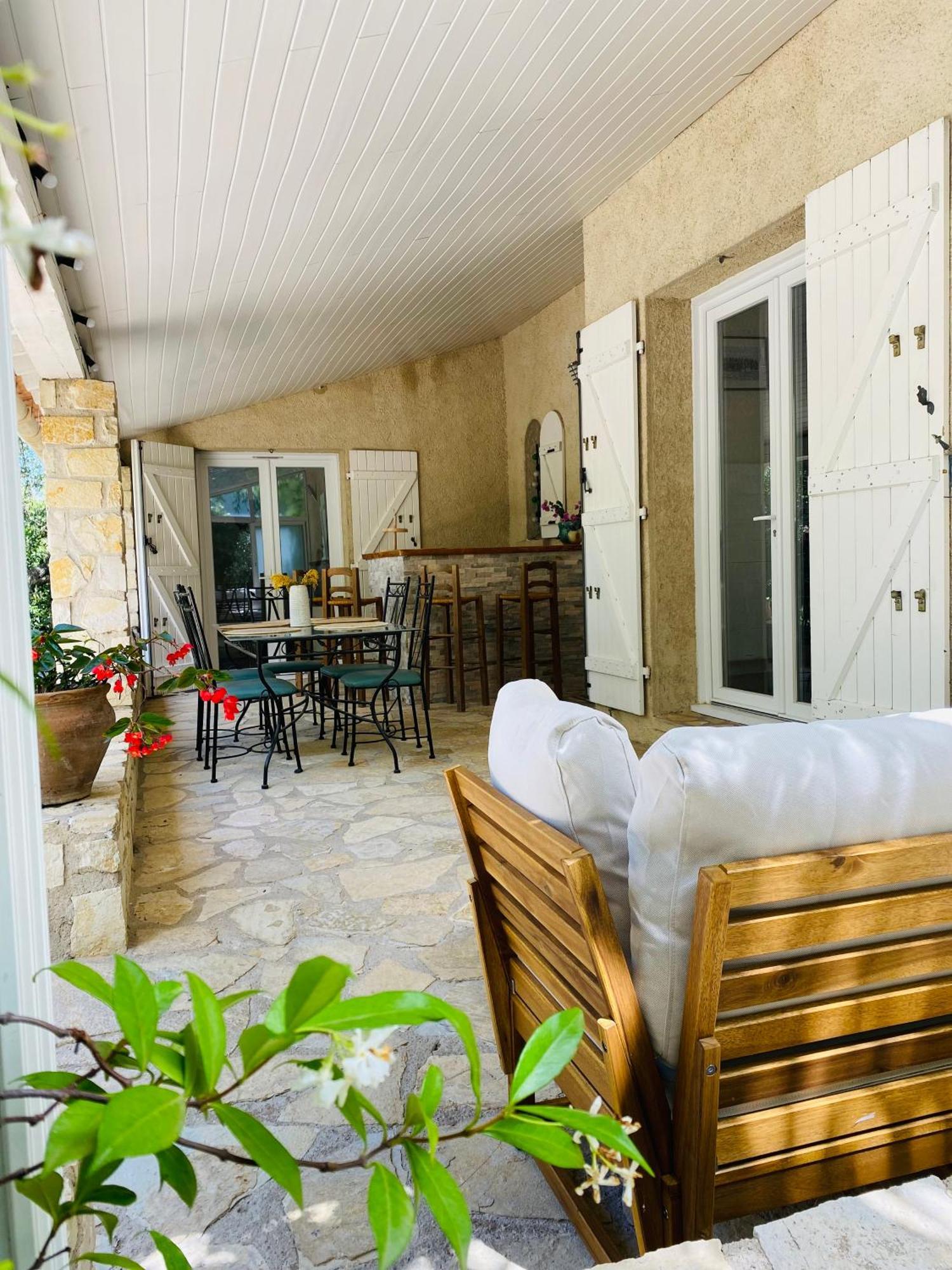 Magnifique Villa Typique Du Sud Avec Piscine Privee Et Jardin Mediterraneen Saint-Vincent-de-Barbeyrargues Buitenkant foto