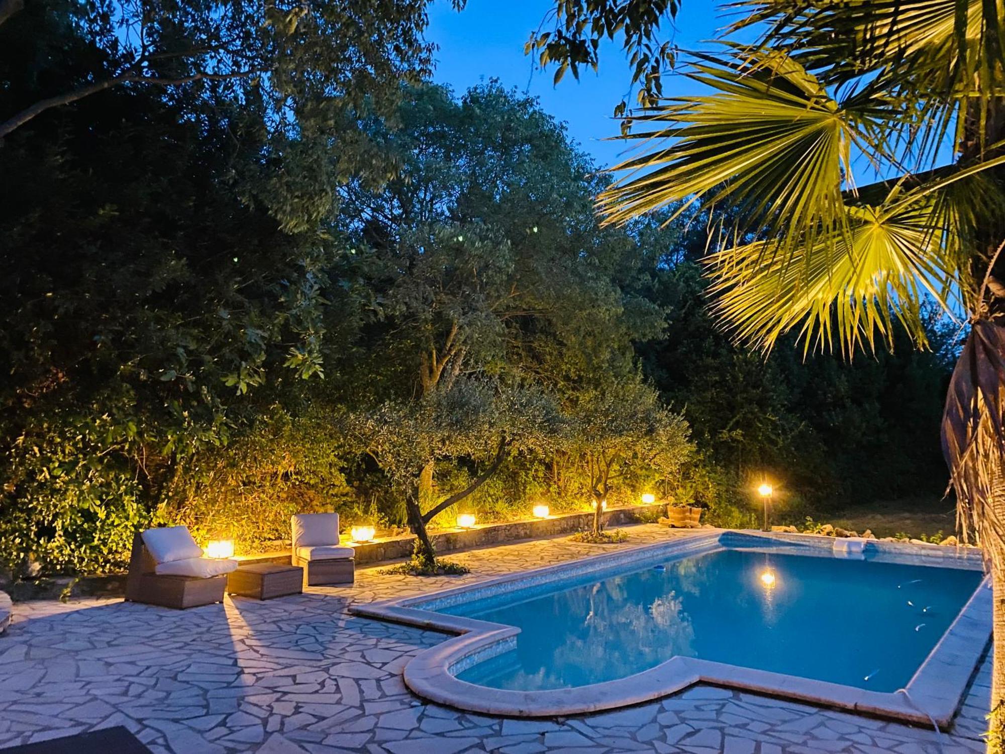 Magnifique Villa Typique Du Sud Avec Piscine Privee Et Jardin Mediterraneen Saint-Vincent-de-Barbeyrargues Buitenkant foto